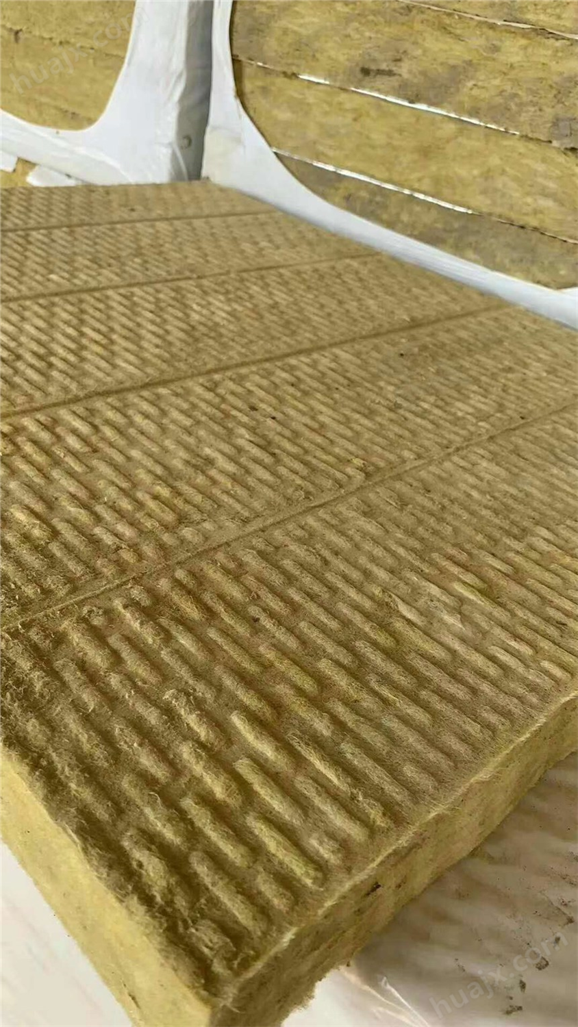 德宏  5公分岩棉复合板 砂浆纸岩棉板岩棉插丝板厂家