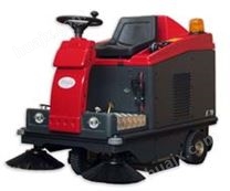 意大利POLI STYLE S70汽油动力驾驶式扫地机 进口扫地车
