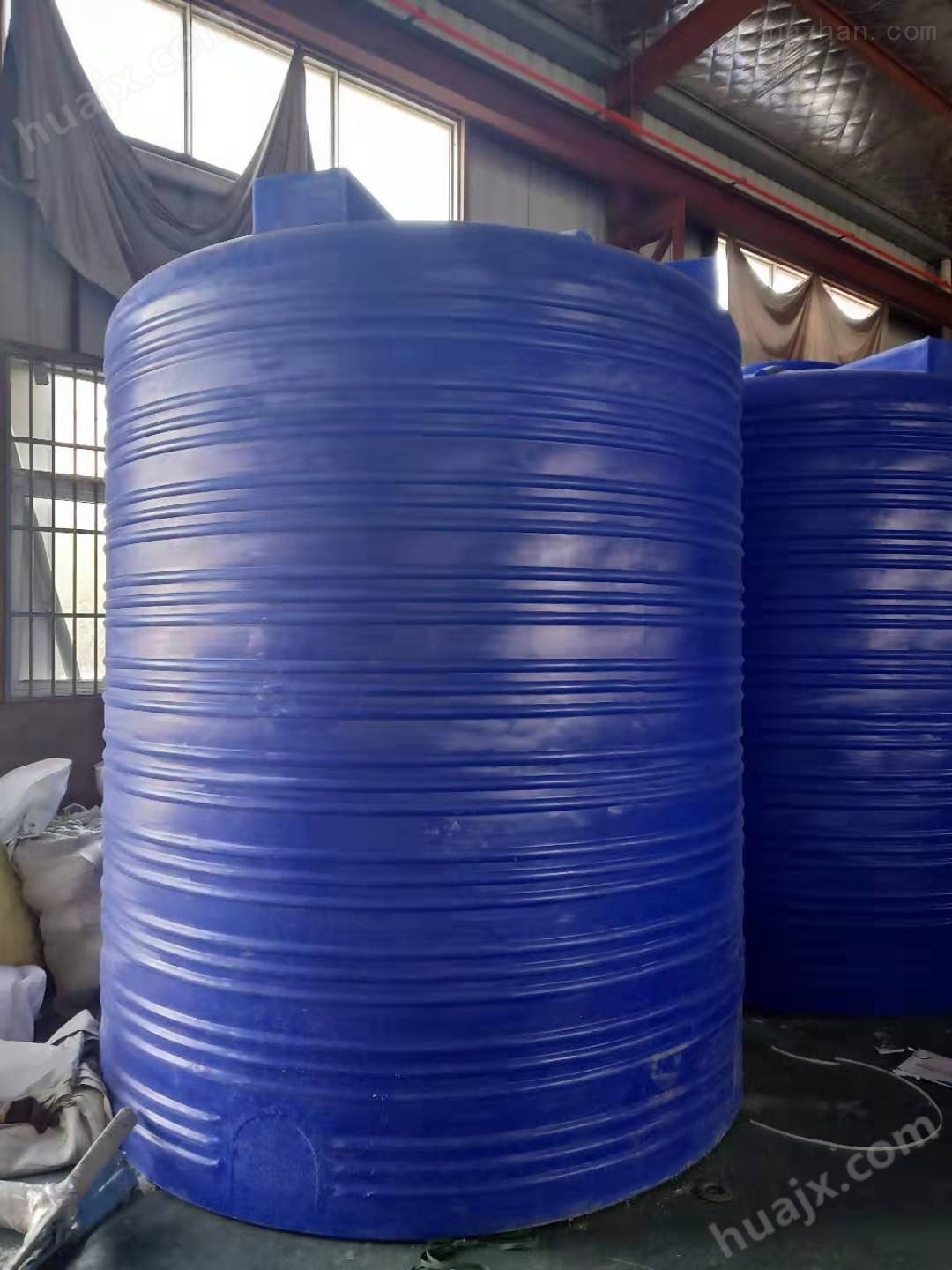 10吨塑料水箱 工业塑料储罐